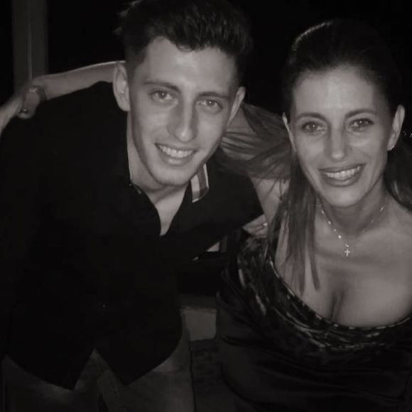 Meet your Posher, Nadia - Picture 1 of 1